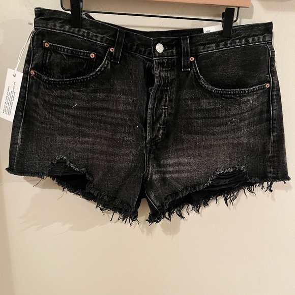 Aritzia Denim Forum Black Jean Shorts Distressed Cut Off The Ex Boyfriend 30 - Picture 6 of 11